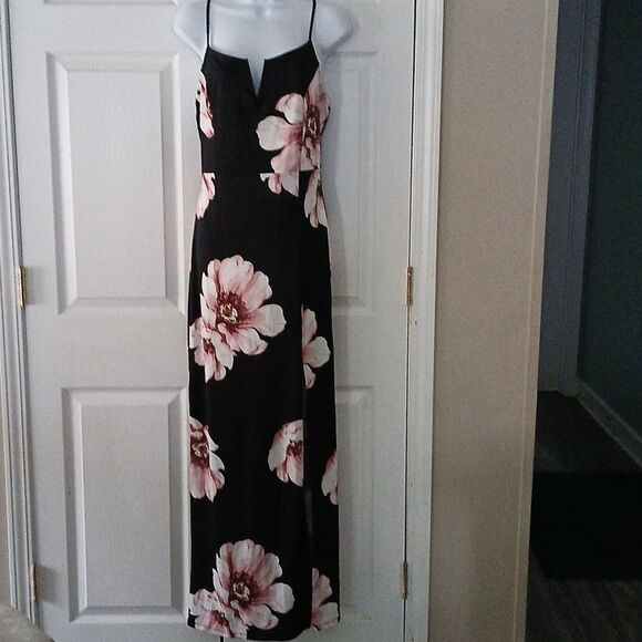 Blashe black floral print maxi spaghetti dress high slit on one side Sz L NWT - Picture 1 of 6